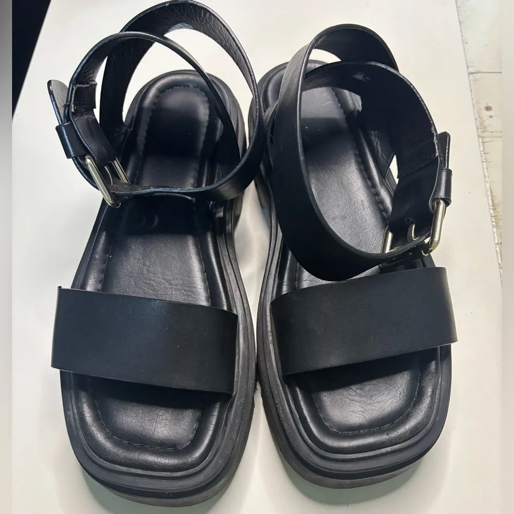 Zara Black Chunky Platform Leather Sandals - Picture 2 of 9